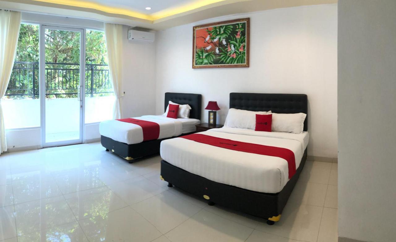 เรดดอร์ซพลัส ใกล้หาดดรีมแลนด์ Hotel จิมบาราน ภายนอก รูปภาพ